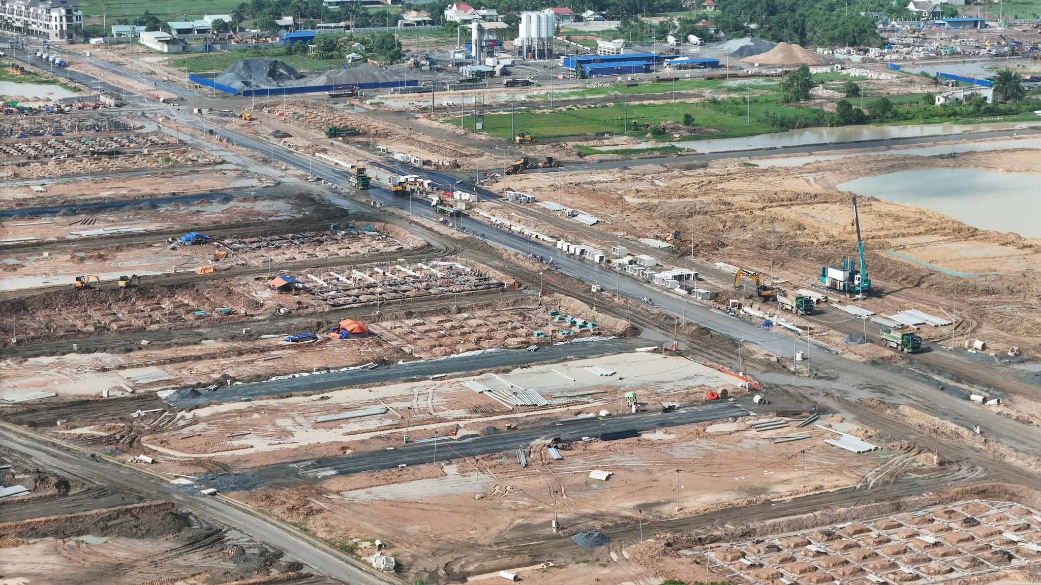 tiến độ xây dựng Vinhomes Green City